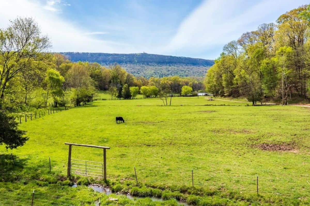 Farm Stay W Pool - 15 Mins To Chattanooga- Tiny 2 Wildwood  Exterior photo