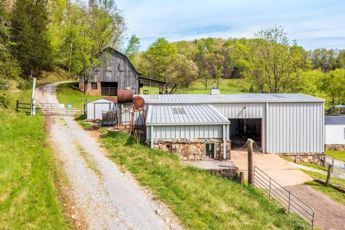 Farm Stay W Pool - 15 Mins To Chattanooga- Tiny 2 Wildwood  Exterior photo